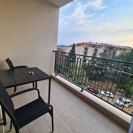 Tropical Apartman